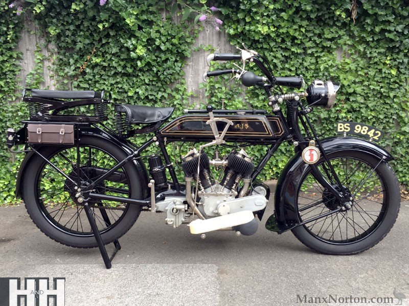 AJS-1924-Model-D-799cc-HnH-01.jpg