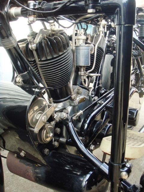 AJS-1925-V-Twin-Combination-AB-12.jpg