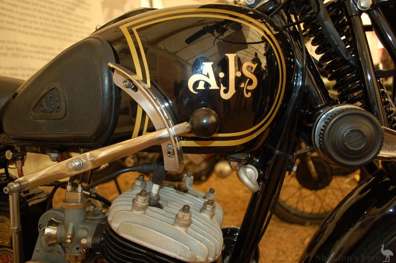 AJS-1936-Model-9-500cc-Classic-Motorcycle-Club-2.jpg