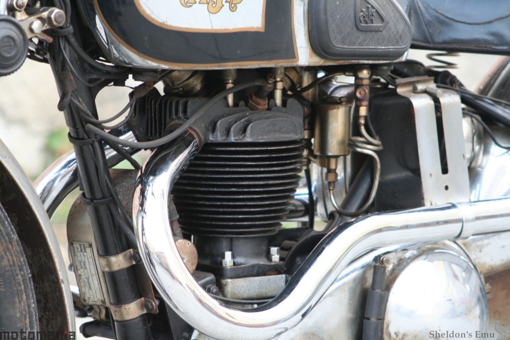 AJS-1937-Model-8-Motomania-3.jpg