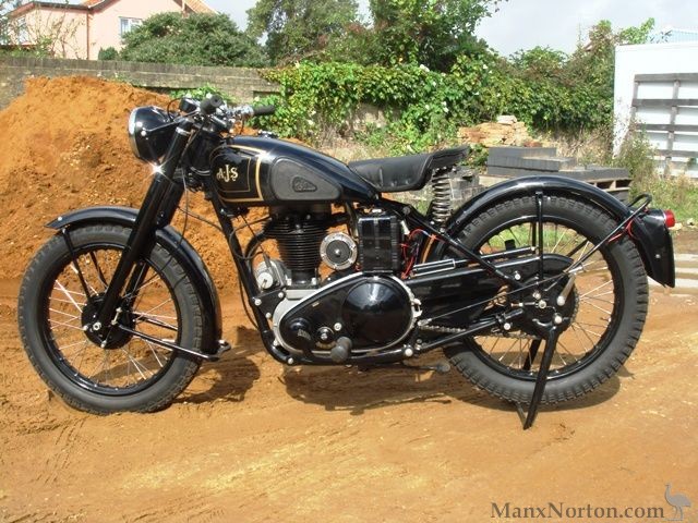 AJS-1945-16M-350cc-AB-03.jpg