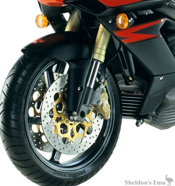 Aprilia-2004-SL1000-JSG-03.jpg