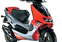 Aprilia-2004-Scarabeo-Ditech-SR-Red-JSG.jpg