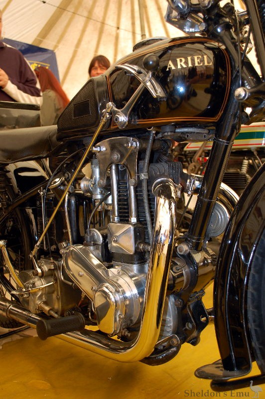 Ariel-1930-500cc-Model-F-3.jpg