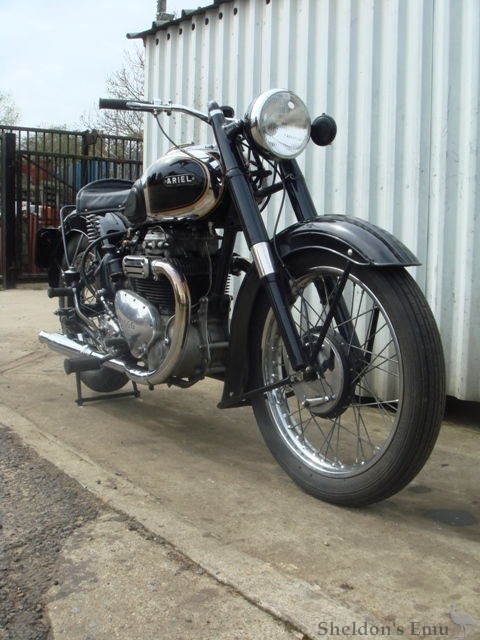 Ariel-1947-Square-4-1000cc-4216-07.jpg