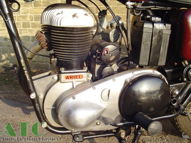 Ariel-1956-VB600-SV-AT-002.jpg