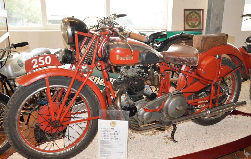 Benelli-1938-250cc-4TS-MNMR-MRI-0.jpg