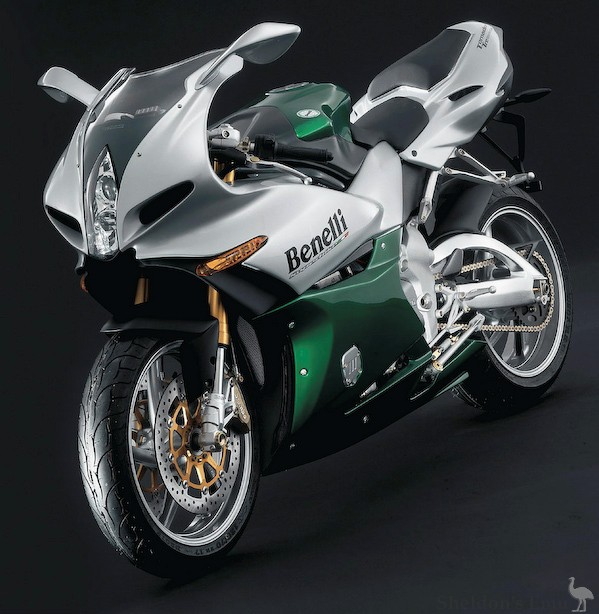 Benelli-2000-Tre-900-BFP.jpg