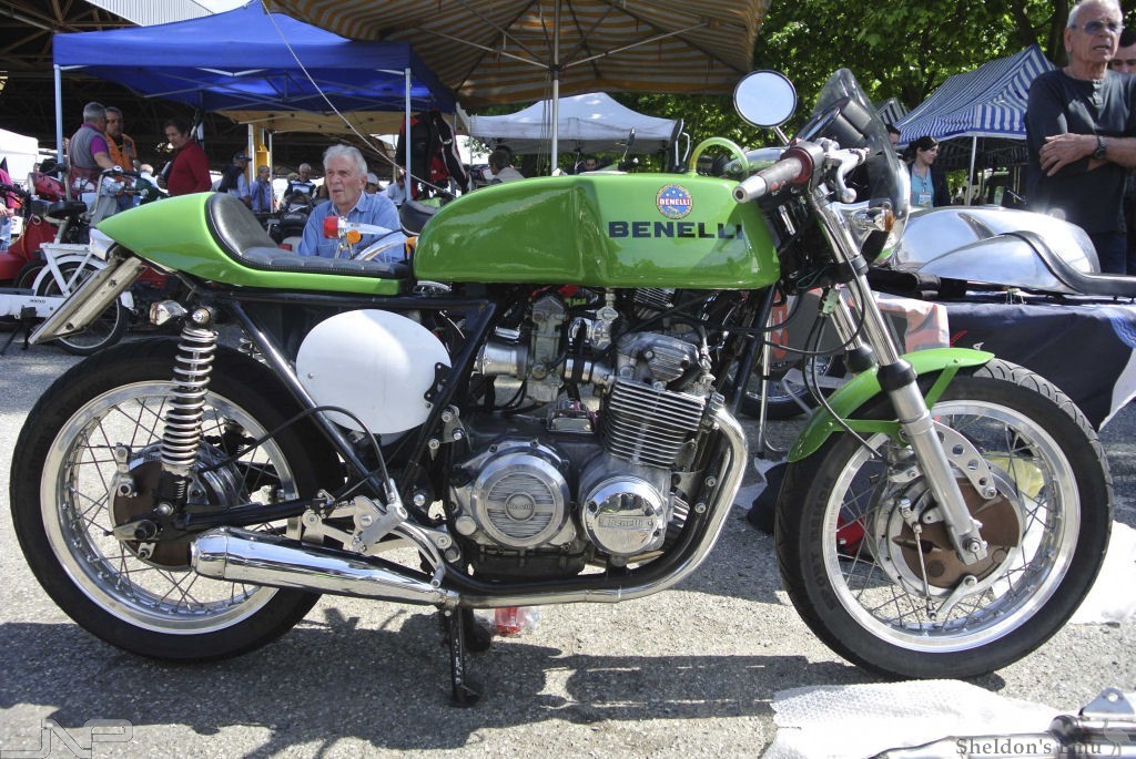 Benelli-1976c-Quattro-3-J-Norek.jpg