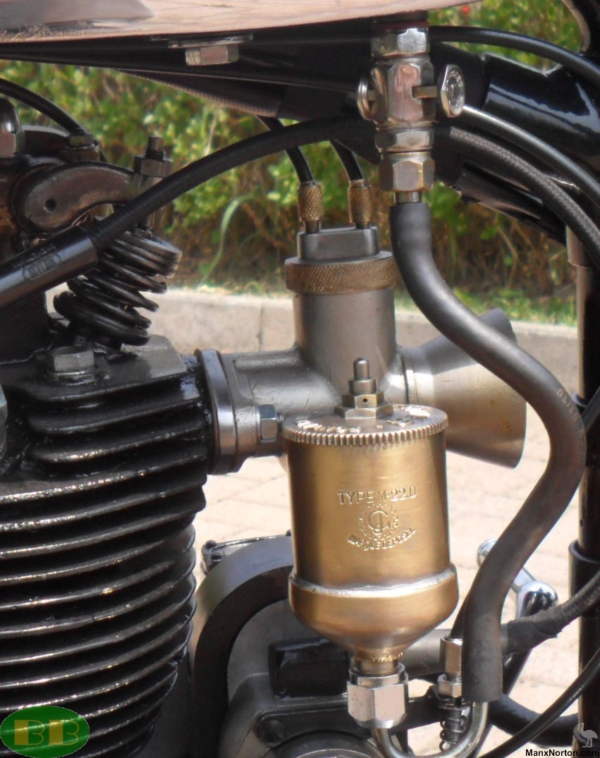 Bianchi-1932-Freccia-d-Oro-175cc-BB-10-Detail-2.jpg