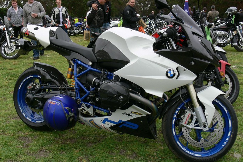 BMW-2008-R1200S-HP.jpg