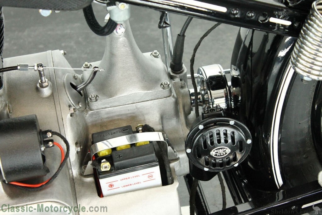 BMW-1938-R35-350cc-CMAT-5.jpg