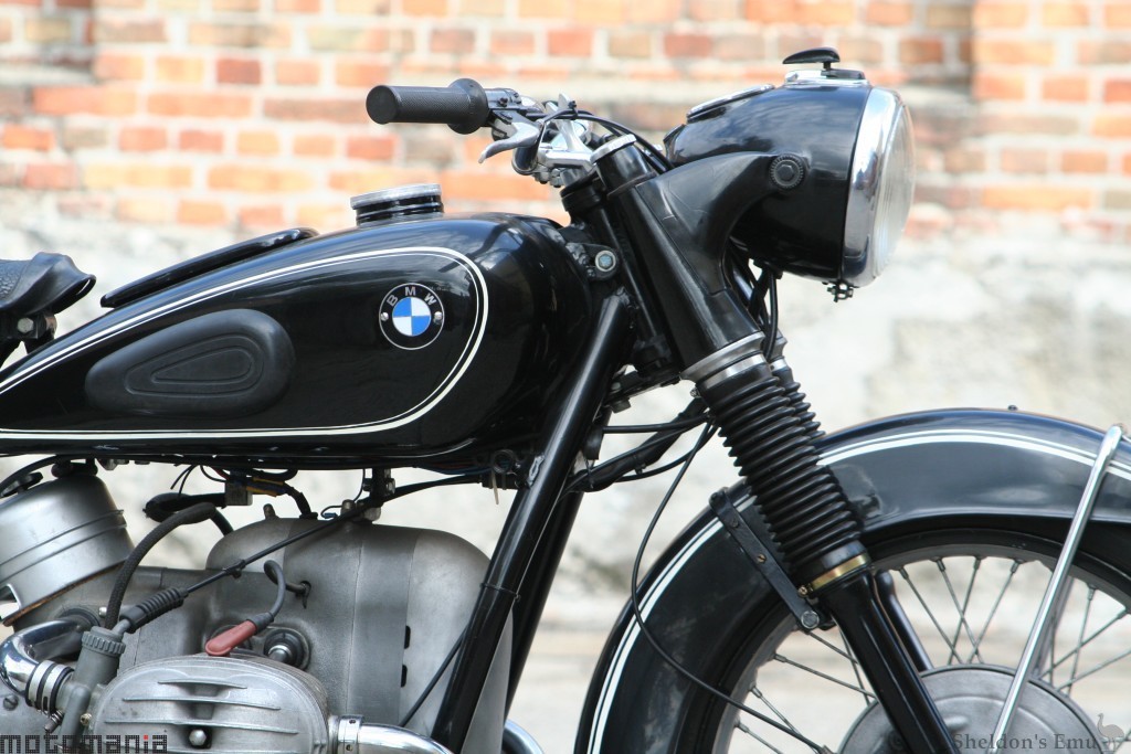 BMW-1955-R67-3-Motomania-3.jpg