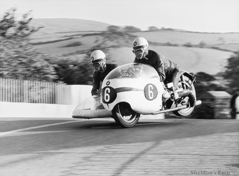 BMW-Rennsport-IOM.jpg