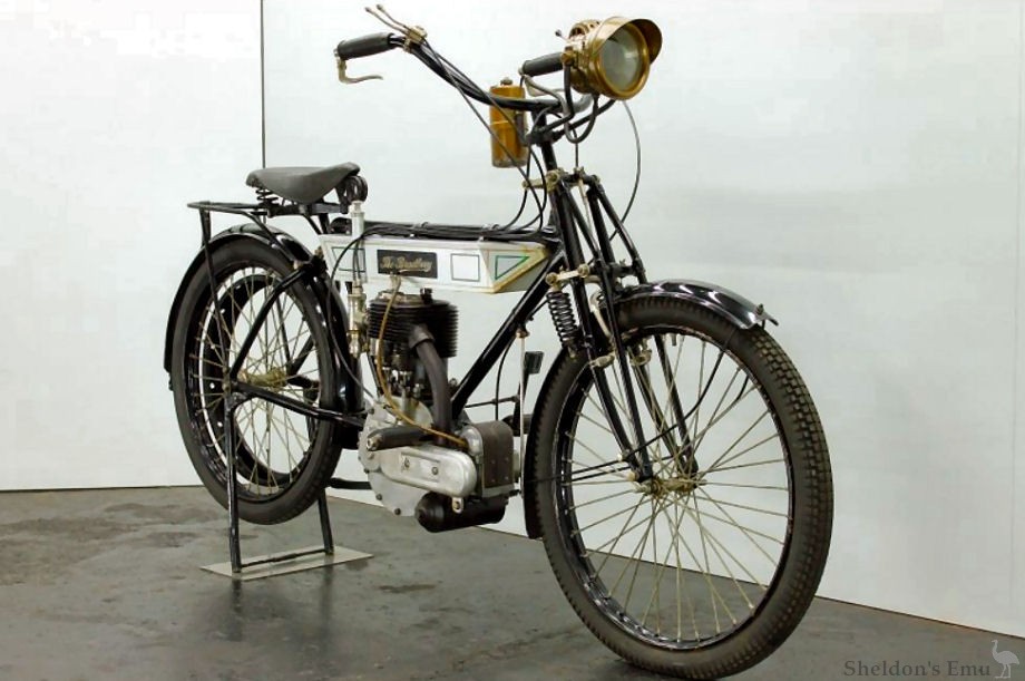 Bradbury-1912-554cc-CMAT-01.jpg