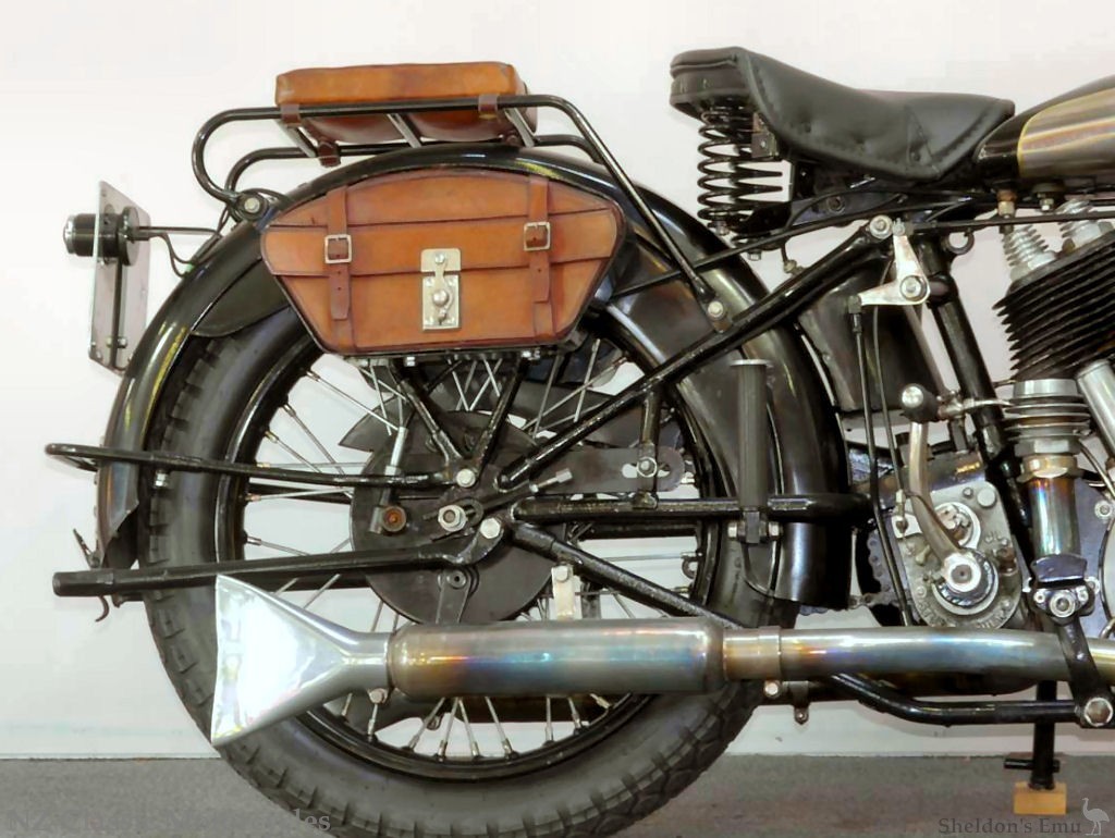 Brough-Superior-1930-SS80-NZM-03.jpg