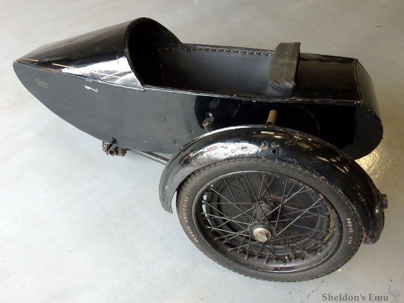 Brough-Superior-1933-Banking-Sidecar-2.jpg