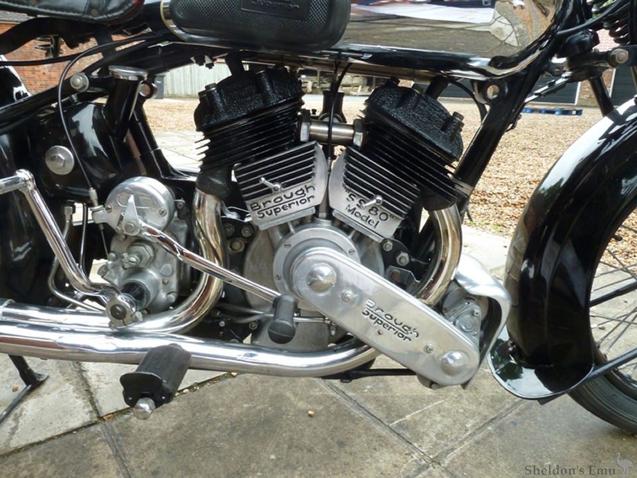 Brough-Superior-1936-SS80-CYR489-1.jpg