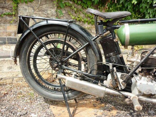 BSA-1925-250cc-Round-Tank-AT-011.jpg