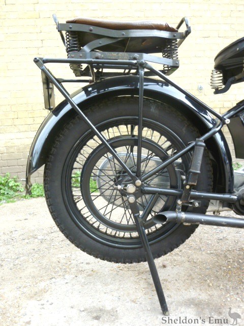 BSA-1926-1000cc-V-Twin-AT-010.jpg