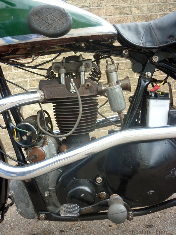 BSA-1934-Blue-Star-B34-3-250cc-AT-003.jpg