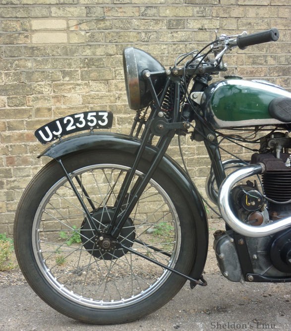 BSA-1934-Blue-Star-B34-3-250cc-AT-004.jpg