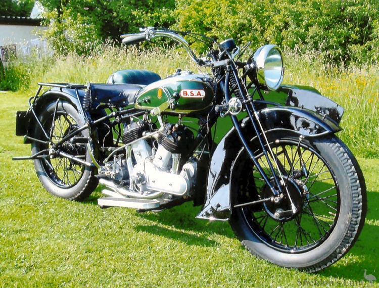 BSA-1934-G34-Outfit-rhs.jpg