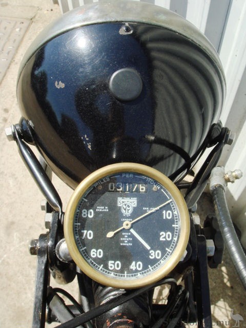 BSA-1935-W35-8-Blue-Star-500cc-AT-008.jpg