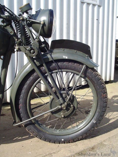 BSA-1946-M21-600cc-AT-012.jpg