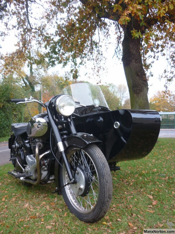 BSA-1956-A10-Watsonian-017.jpg