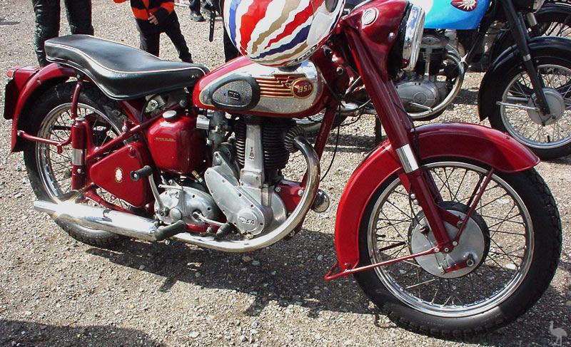 BSA-1957-B33-500-Plunger.jpg