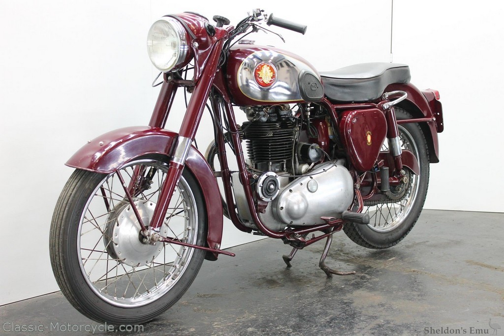 BSA-1957-B33-500cc-CMAT-02.jpg