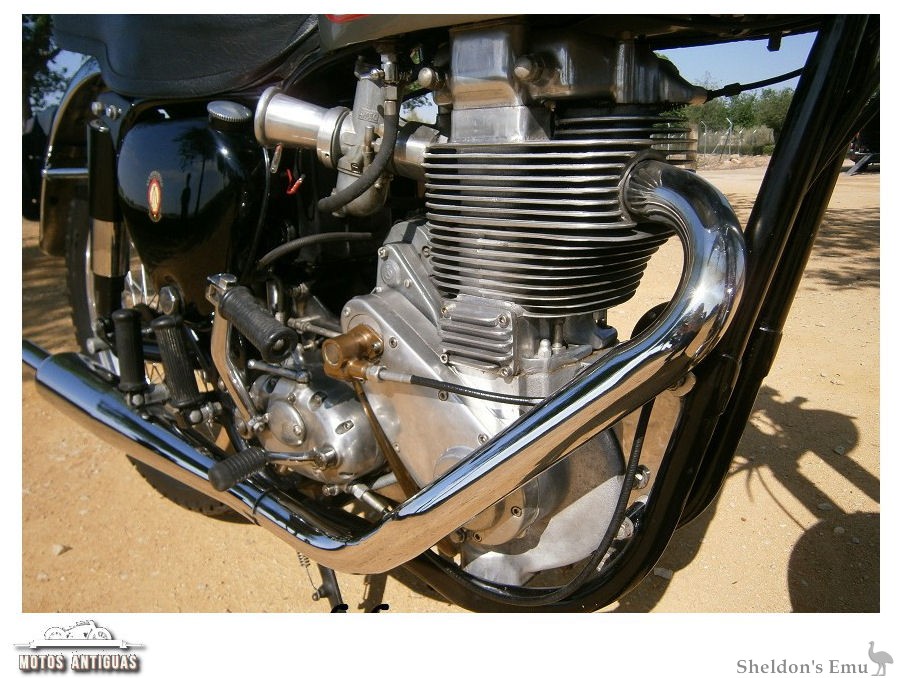 BSA-1959-Gold-Star-MANT-02.jpg