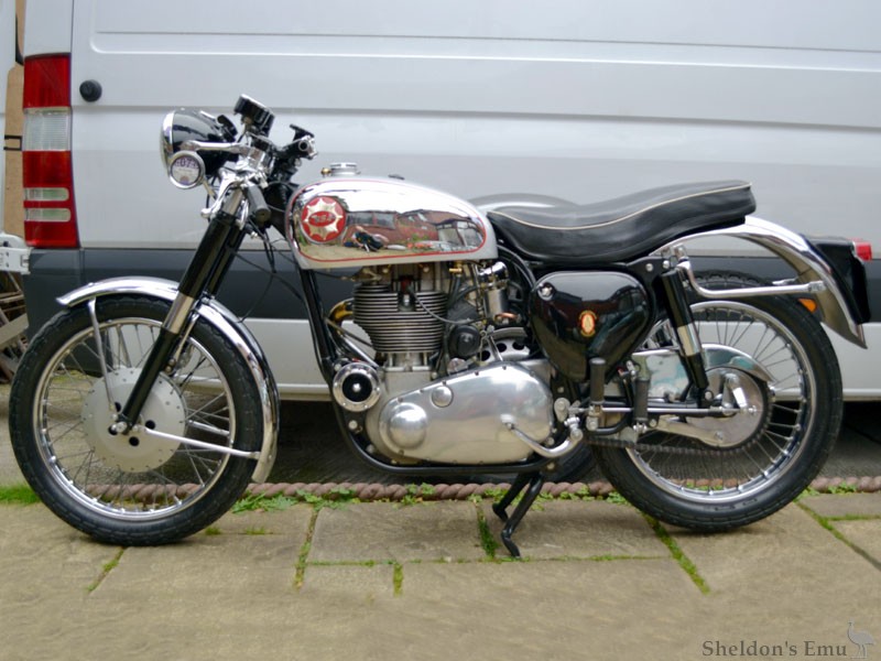 BSA-1961-DBD34-Gold-Star-HnH-2.jpg