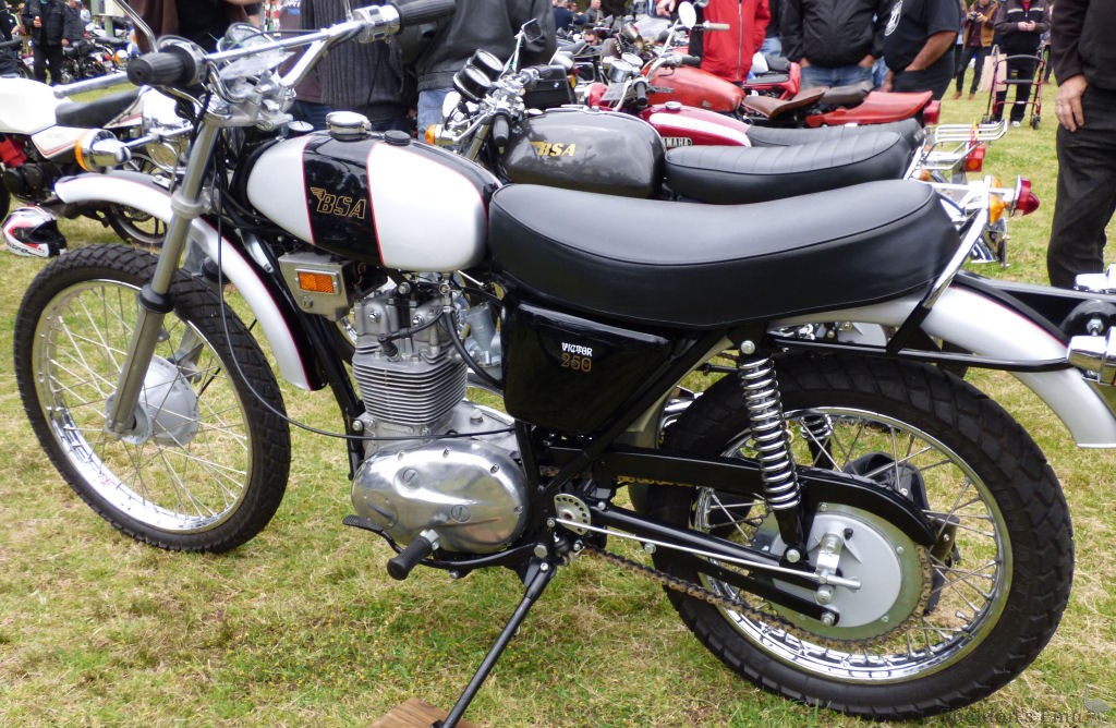 BSA-1971-Victor-250-GSY.jpg