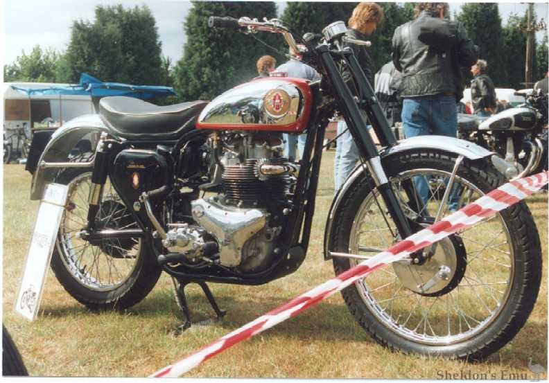 BSA-1957-A10-Spitfire-Scrambler-DBev-03.jpg