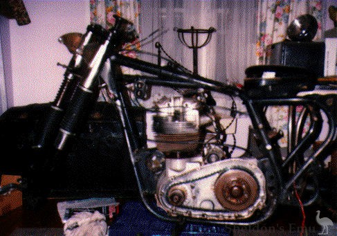 BSA-1959-A10-Boss-Progress.jpg