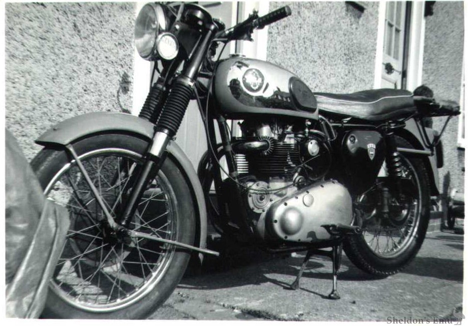 BSA A10 Super Rocket