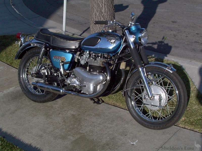 Kawasaki W2 SS 650