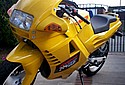 Cagiva-Frecia-C12R-1993-1.jpg