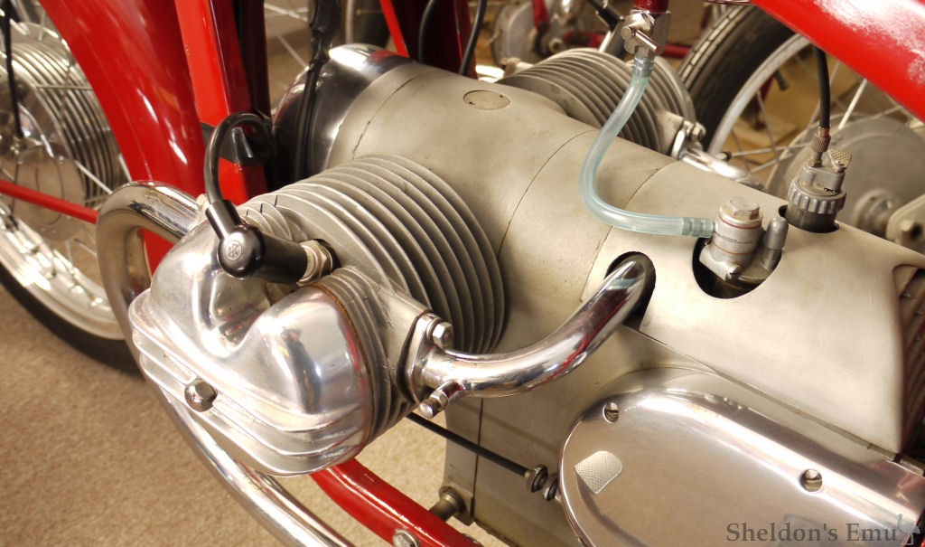 Capriolo-1955-150cc-Cento-50-KW-CHo-07.jpg