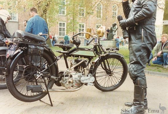 Borin-600cc-1917.jpg