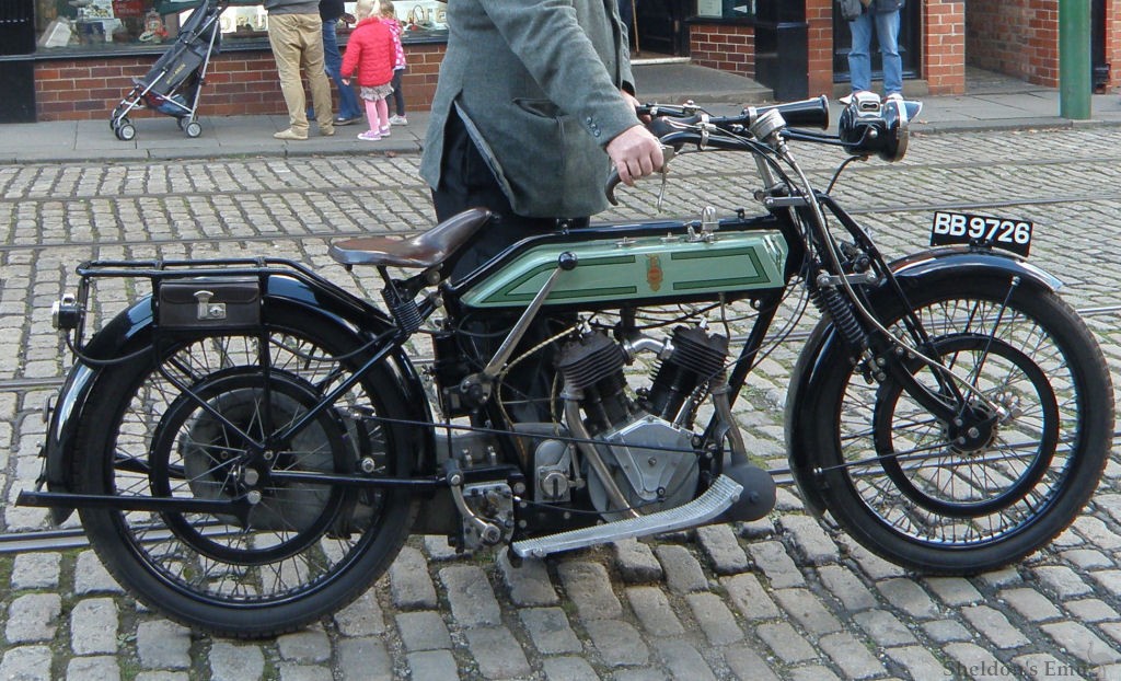 Dene-1924-950cc-V-Twin-BB9726-ACu-CC20.jpg