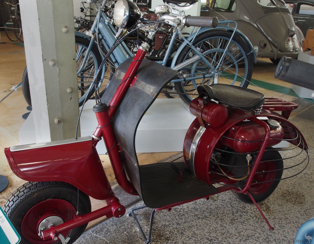 Lutz 1953-R50-Motorroller-49cc-Wpa.jpg