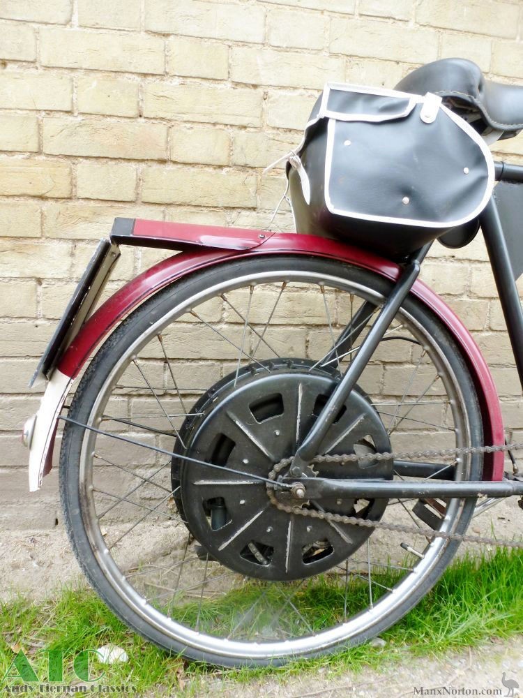 Cyclemaster-1950s-26cc-5710-AT-10.jpg