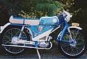 Cyrus-1962-Bleu-Star-SSNL-01.jpg