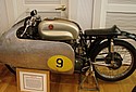 CZ-1950-125cc-dohc-SMu-CHo-02.jpg