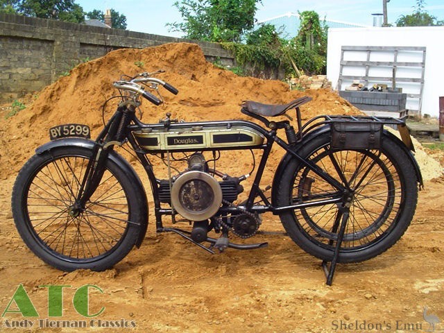 Douglas-1919-350cc-Twin-AT-001.jpg