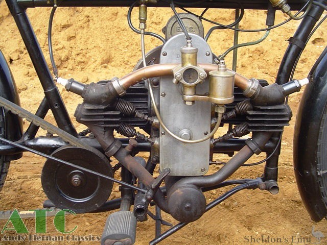 Douglas-1919-350cc-Twin-AT-008.jpg