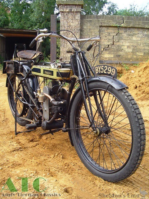 Douglas-1919-350cc-Twin-AT-012.jpg